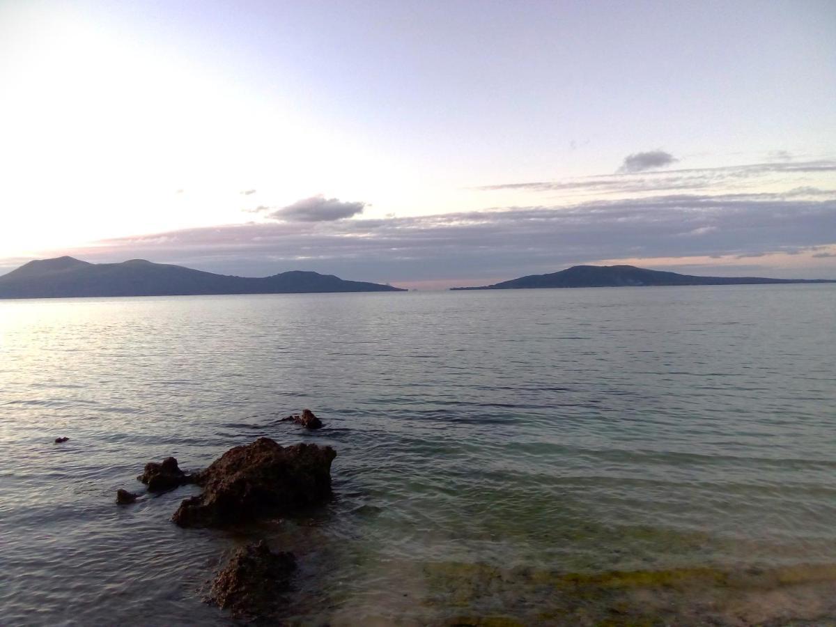 Vatupau Beachfront Bungalows Πορτ Βίλα Εξωτερικό φωτογραφία